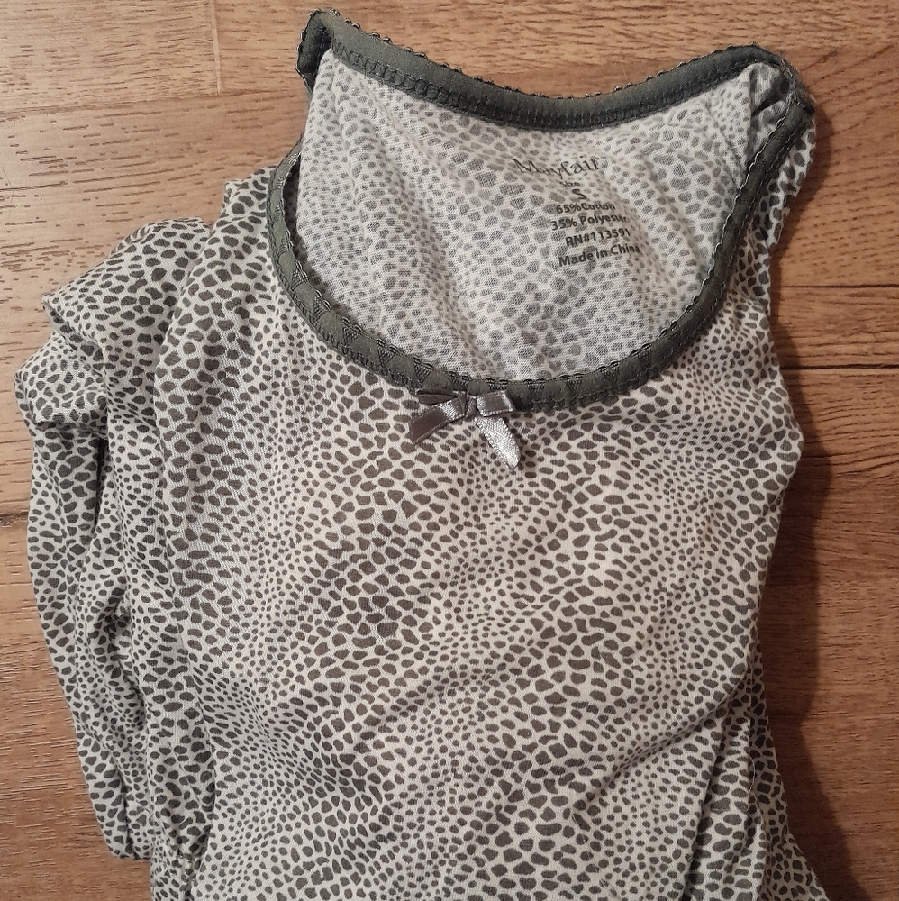 Animal print pajamas / long underwear